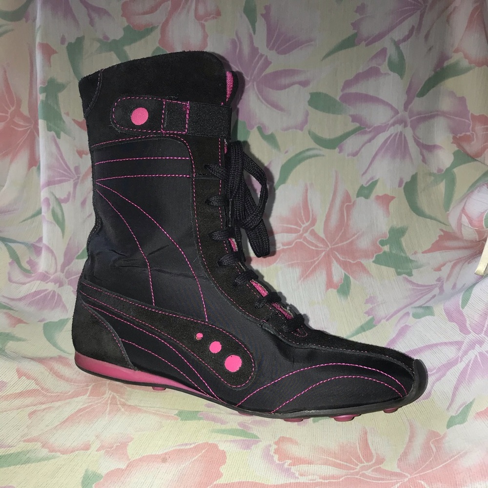 Suede and nylon boots